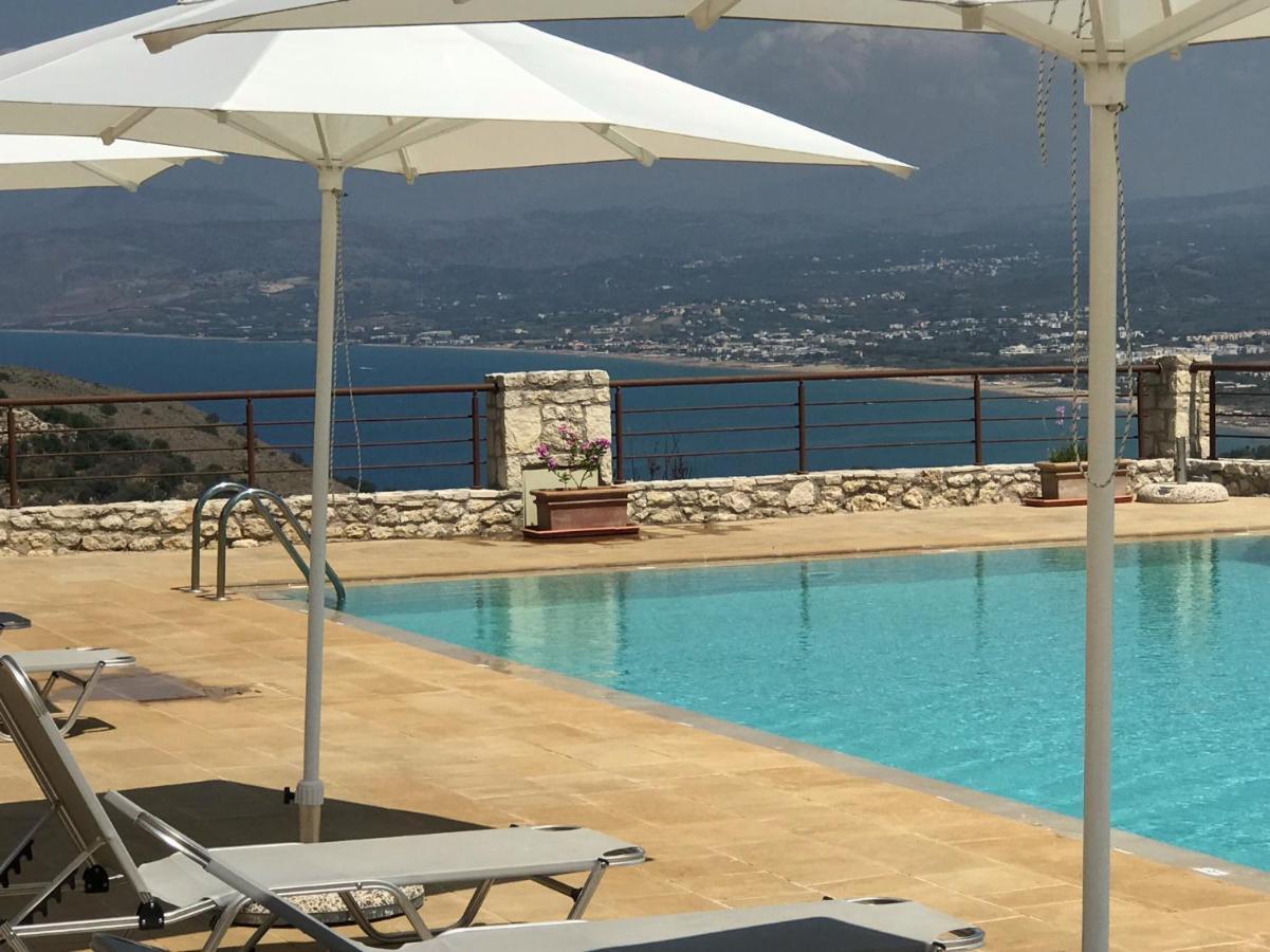 Arbutus - Relaxing Apartment With Fantastic Views Georgioupoli Exterior photo
